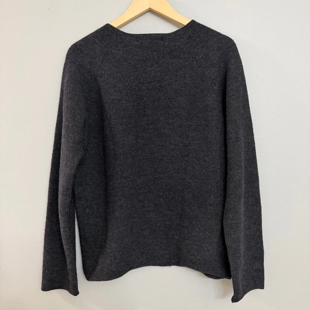 Vtg Banana Republic Merino Wool Sweater - Picture 2 of 3